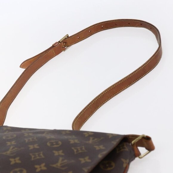 Authentic LOUIS VUITTON Monogram Musette Shoulder Bag M51256 LV - Picture 6 of 16